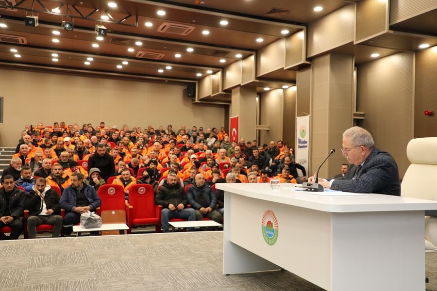 BAŞKAN DEMİRTAŞ, BENDE EMEK DÜNYASINDAN GELEN BİRİYİM