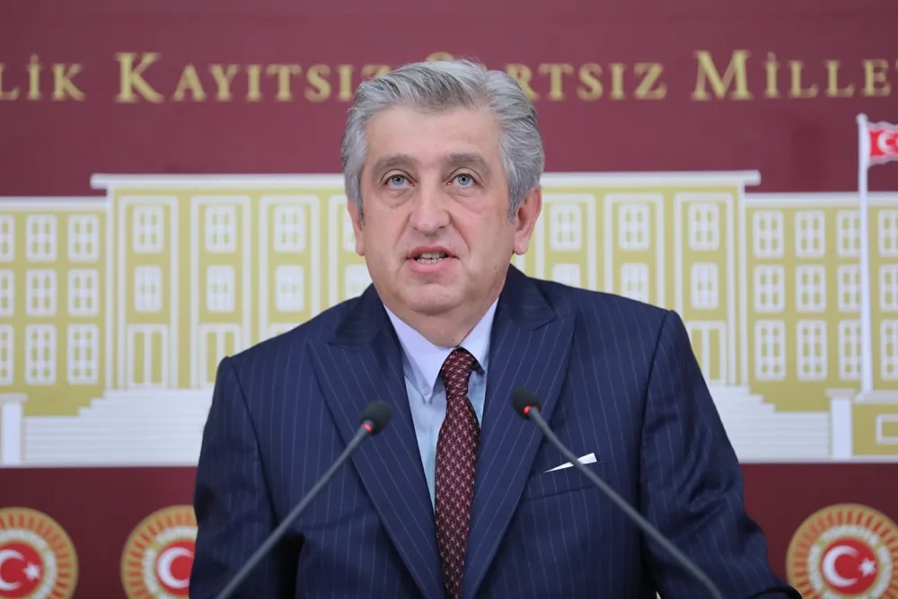 CHP’Lİ SAMSUN MİLLETVEKİLİ MURAT ÇAN; “BU SENEDE UCUZA BALIK YİYEMEYECEĞİZ” 