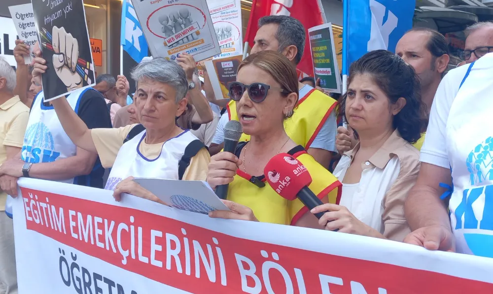  Eğitim-Sen Samsun şube kadın sekreteri Havanur Taflan: “ÖMK geri çekildin! Yasaklama ve engellemeler kaldırılsın!