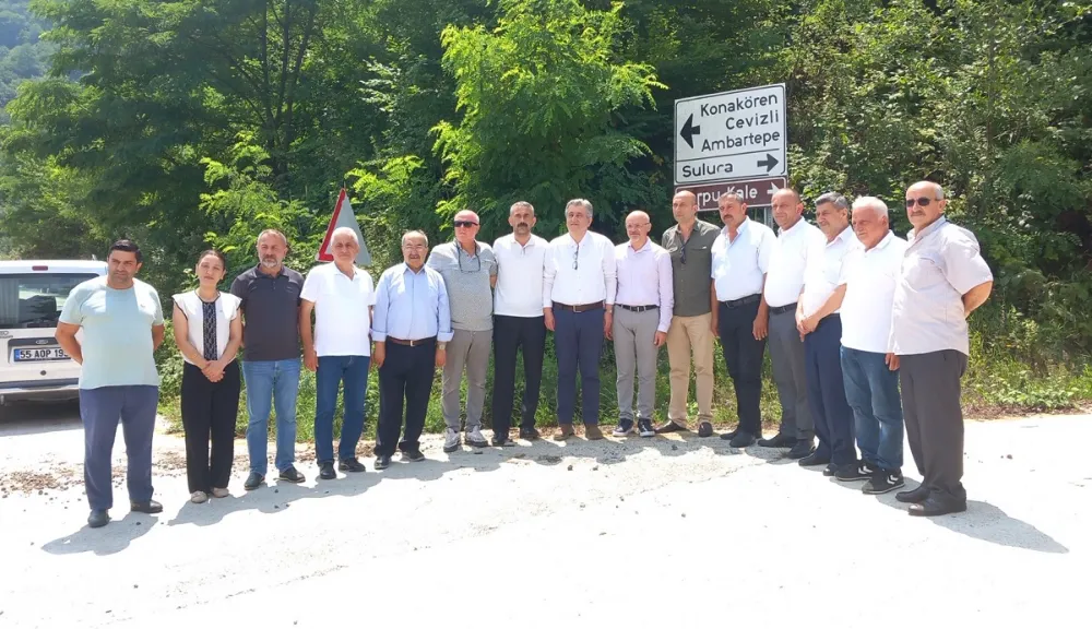 CHP’li Samsun Milletvekili Murat Çan, Samsun’un Salıpazarı ilçesinde fındık üreticisinin 2B arazi sorunuyla ilgili sorunlarını dinledi