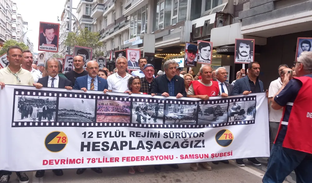 Samsun Devrimci 78’liler derneği, 12 Eylül Faşist darbesinin 44. Yılında miting düzenlediler.