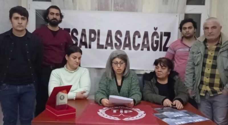  TÜRKİYE İŞÇİ PARTİSİ SAMSUN İL ÖRGÜTÜ SONSUZA KADAR SÜRECEĞİNİ SANDIĞINIZ BU DÜZENİ BAŞINIZA YIKACAĞIZ!